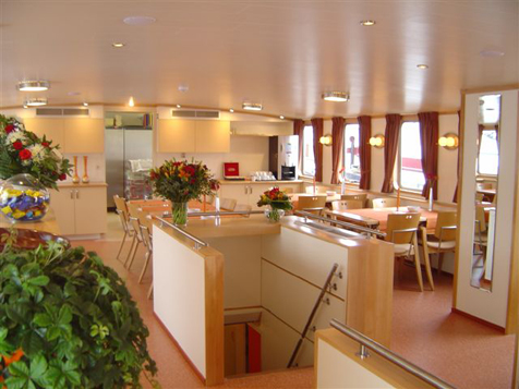 Dining area on the Iris