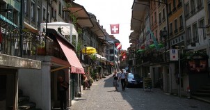 Street in Old Town of Thun - photo via Flickr:Andrew Bossi