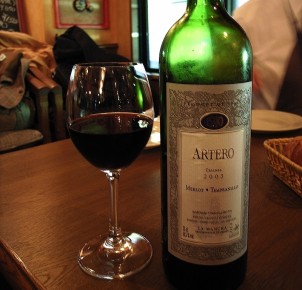 Of course, Spain has some of the world's best wines! Photo via Creative Commons:Open Cage Info