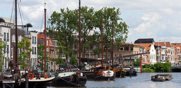 Harbor in Leiden. Photo via Flickr:Qiou87