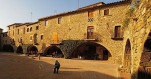 Jaume I Square in Monells