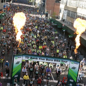 The festive start, courtesy of Bike NY
