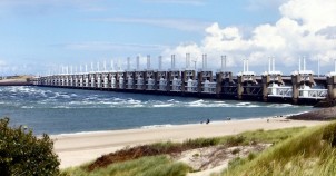 Oosterschele storm surge barrier