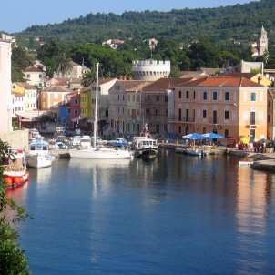 Mali Losinj, photo via flickr-Peter Denis Cox