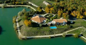 Les Jardins du Lac - the hotel for this tour