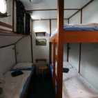 Triple cabin