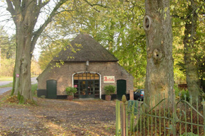 Antique shop in Garderen